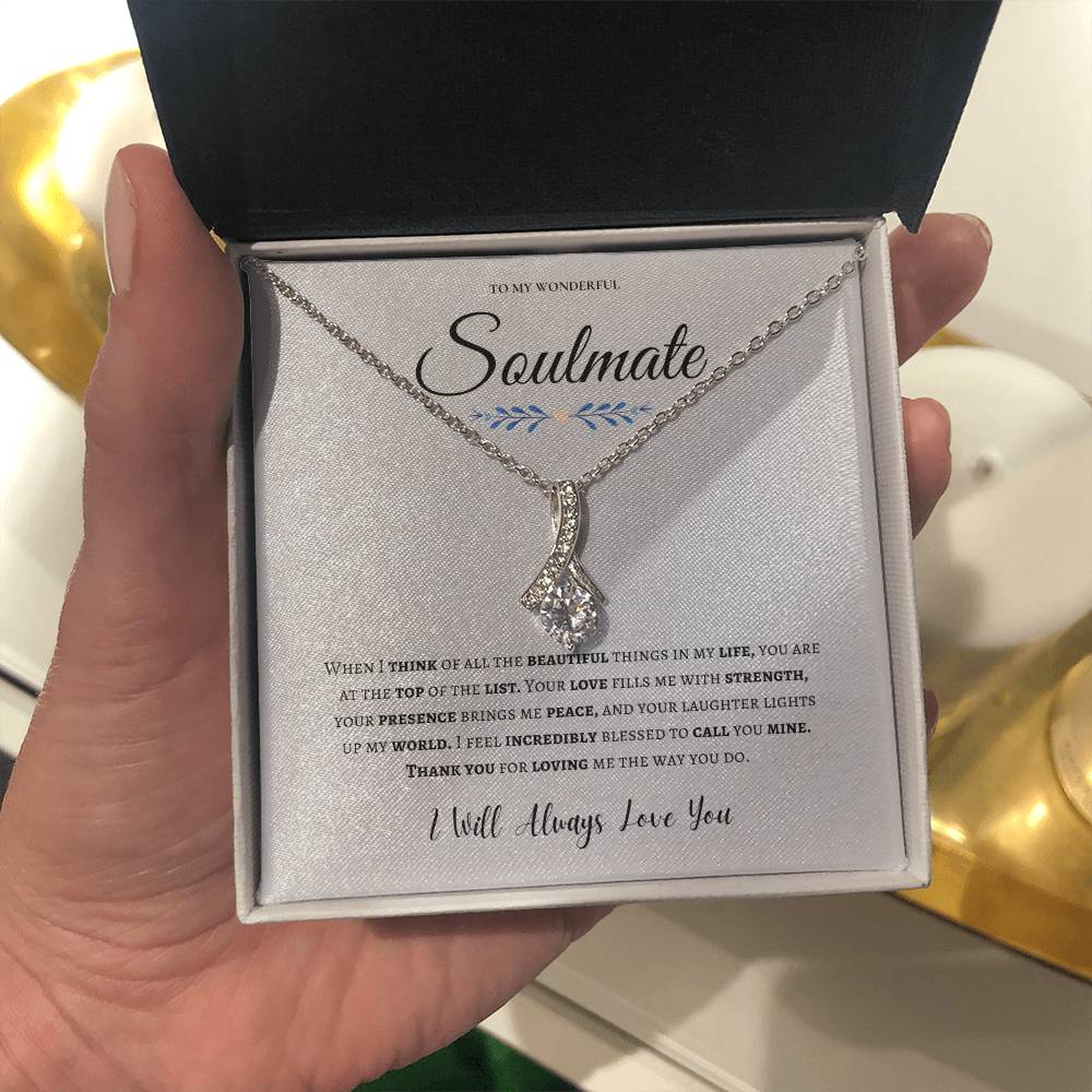 Alluring Beauty Necklace (Yellow & White Gold Variants) | My beautiful Soulmate