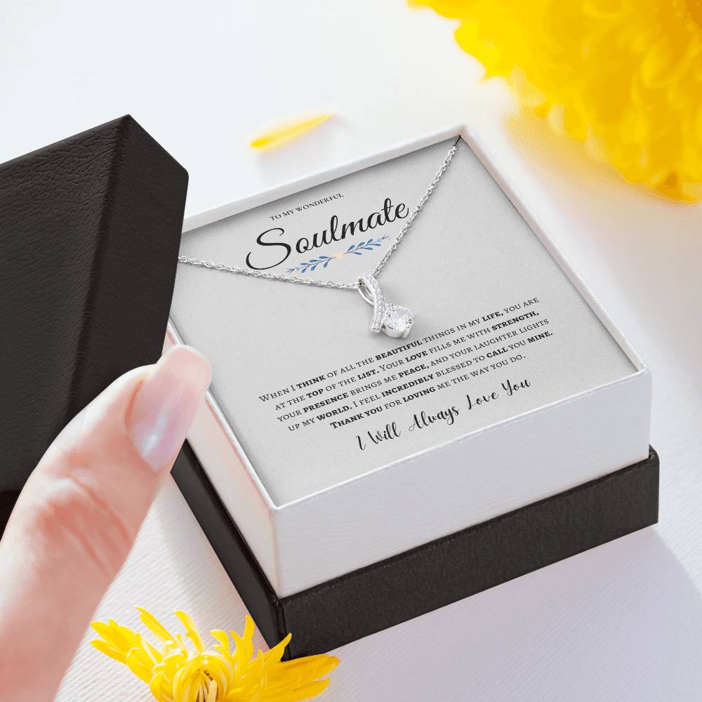 Alluring Beauty Necklace (Yellow & White Gold Variants) | My beautiful Soulmate