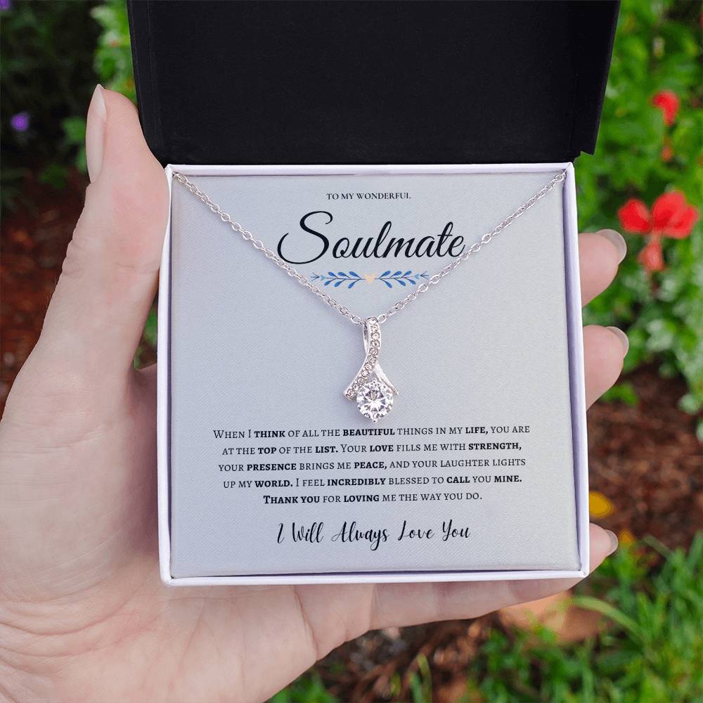 Alluring Beauty Necklace (Yellow & White Gold Variants) | My beautiful Soulmate